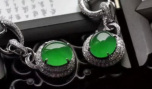 男士玉石飾品搭配指南 氣質(zhì)與品位的完美融合